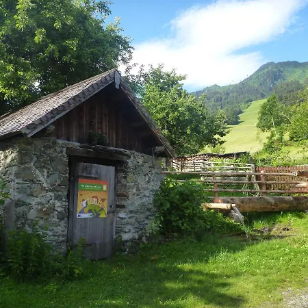 Biohof Maurachgut Farm stay