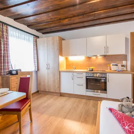 Farm stay Biohof Maurachgut